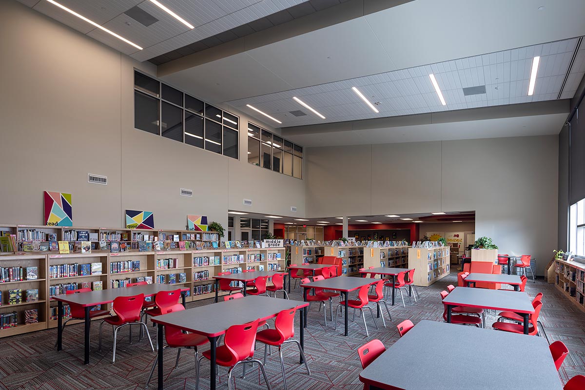 USD 460 Hesston - Media Center