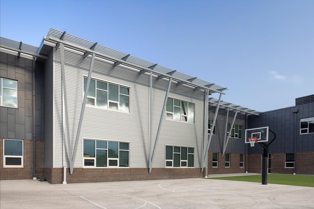 USD 460 Hesston - Playground