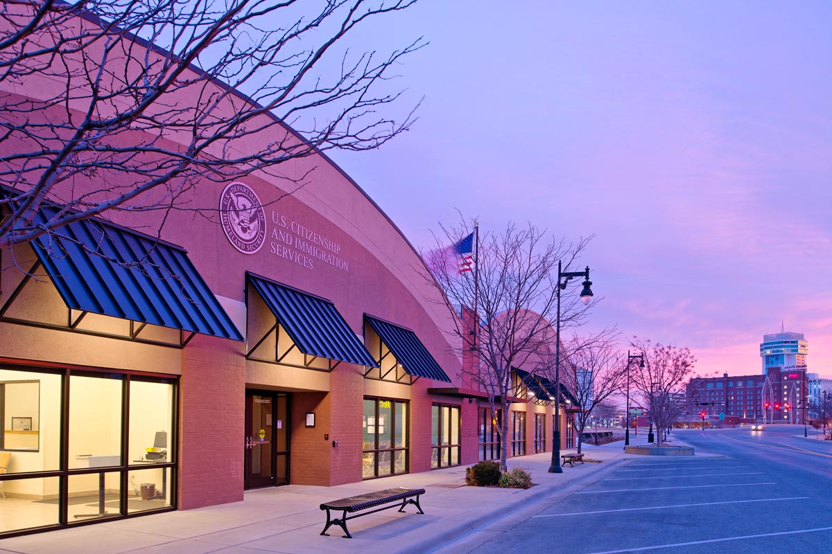 550 W Douglas