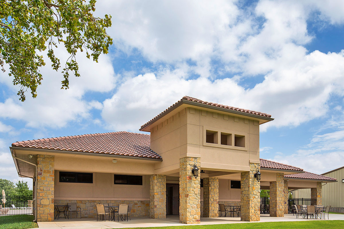 Oakwood Country Club Pool