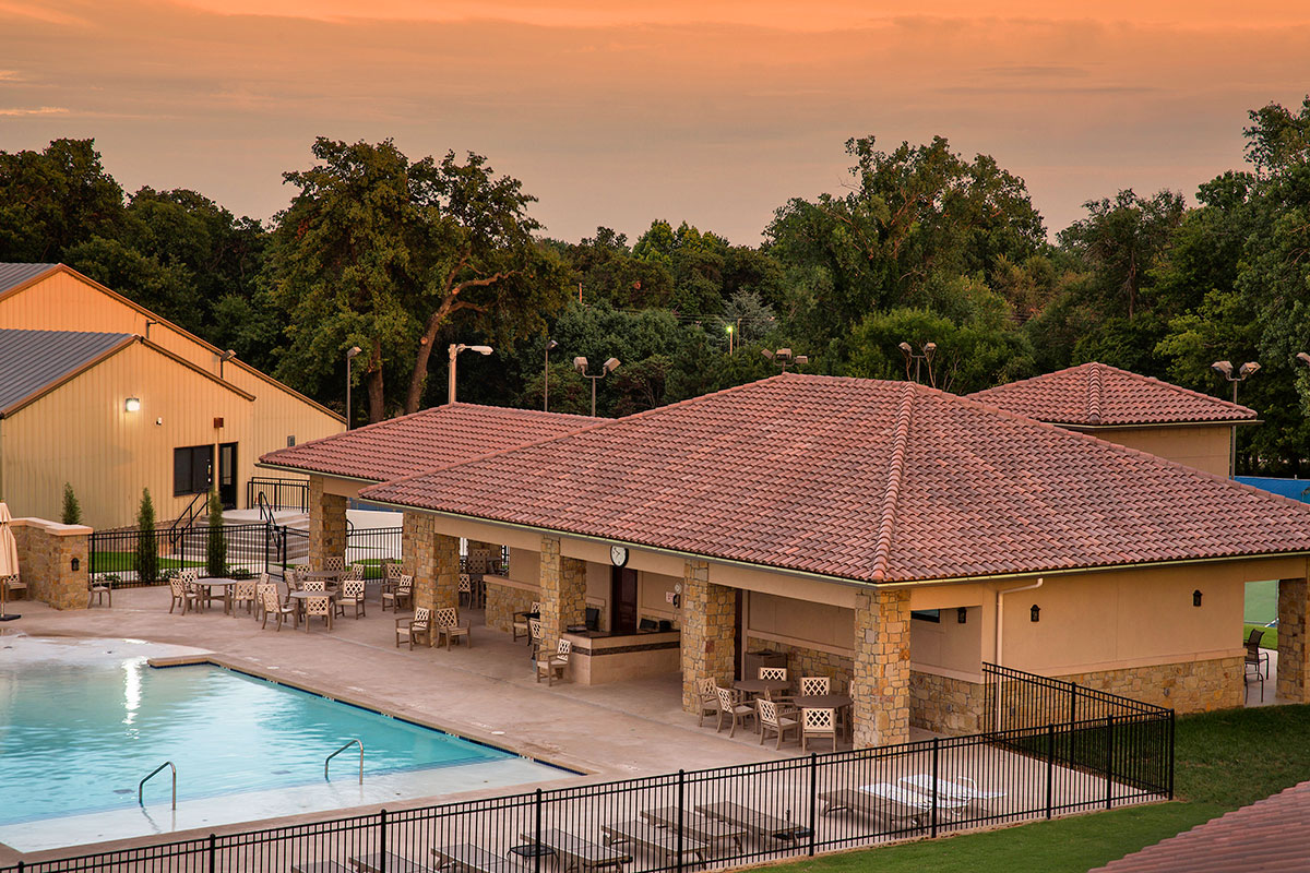 Oakwood Country Club Pool