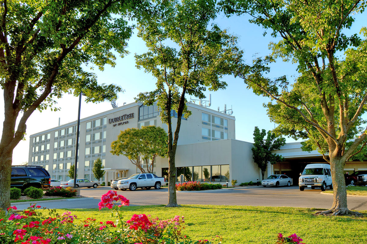 Doubletree by Hilton Hotel Wichita Airport