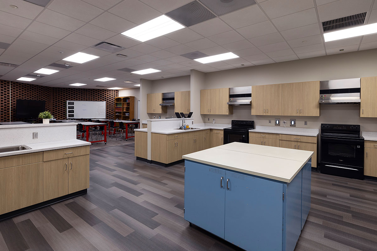 USD 460 Hesston - FACS Room
